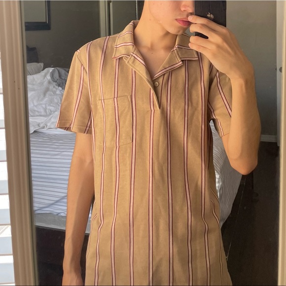 Urban Outfitters Shirt, size medium, new with tags!! - Picture 2 of 4